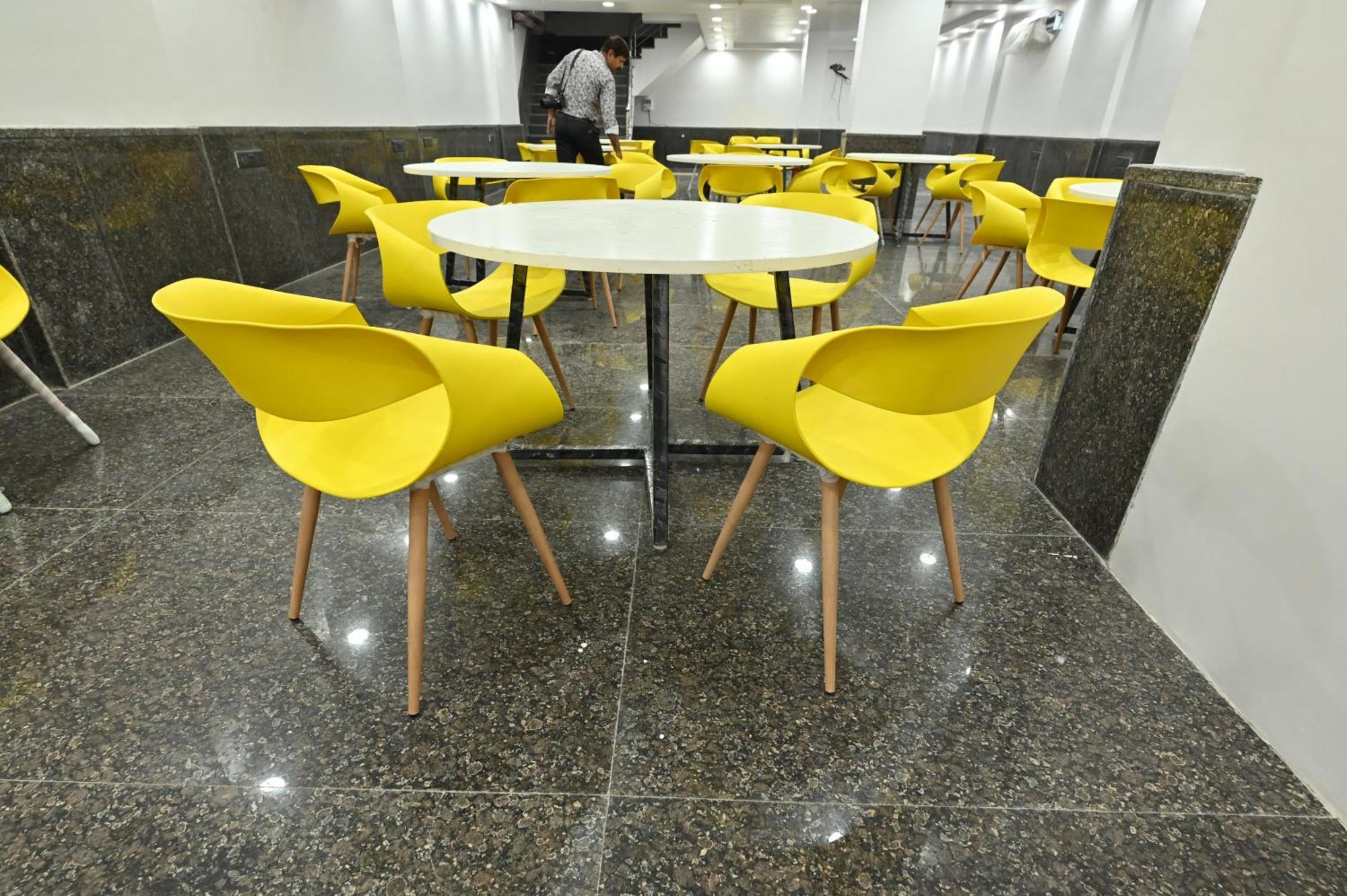 Hotel Down Town Paschim Vihar Delhi  Eksteriør billede
