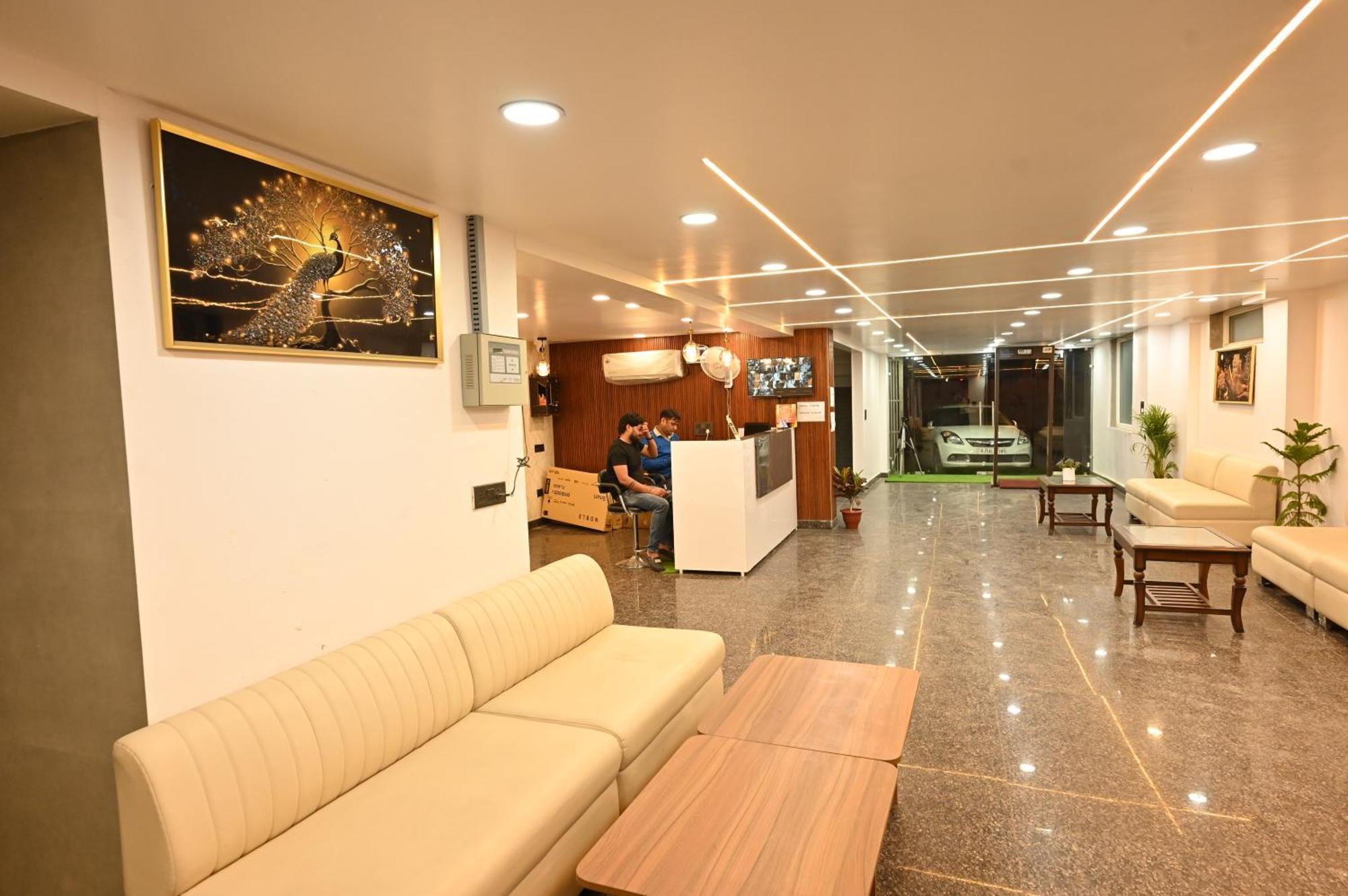 Hotel Down Town Paschim Vihar Delhi  Eksteriør billede