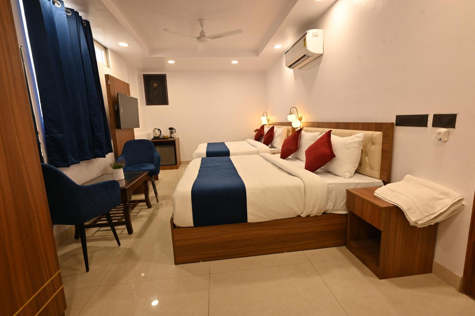 Hotel Down Town Paschim Vihar Delhi  Eksteriør billede