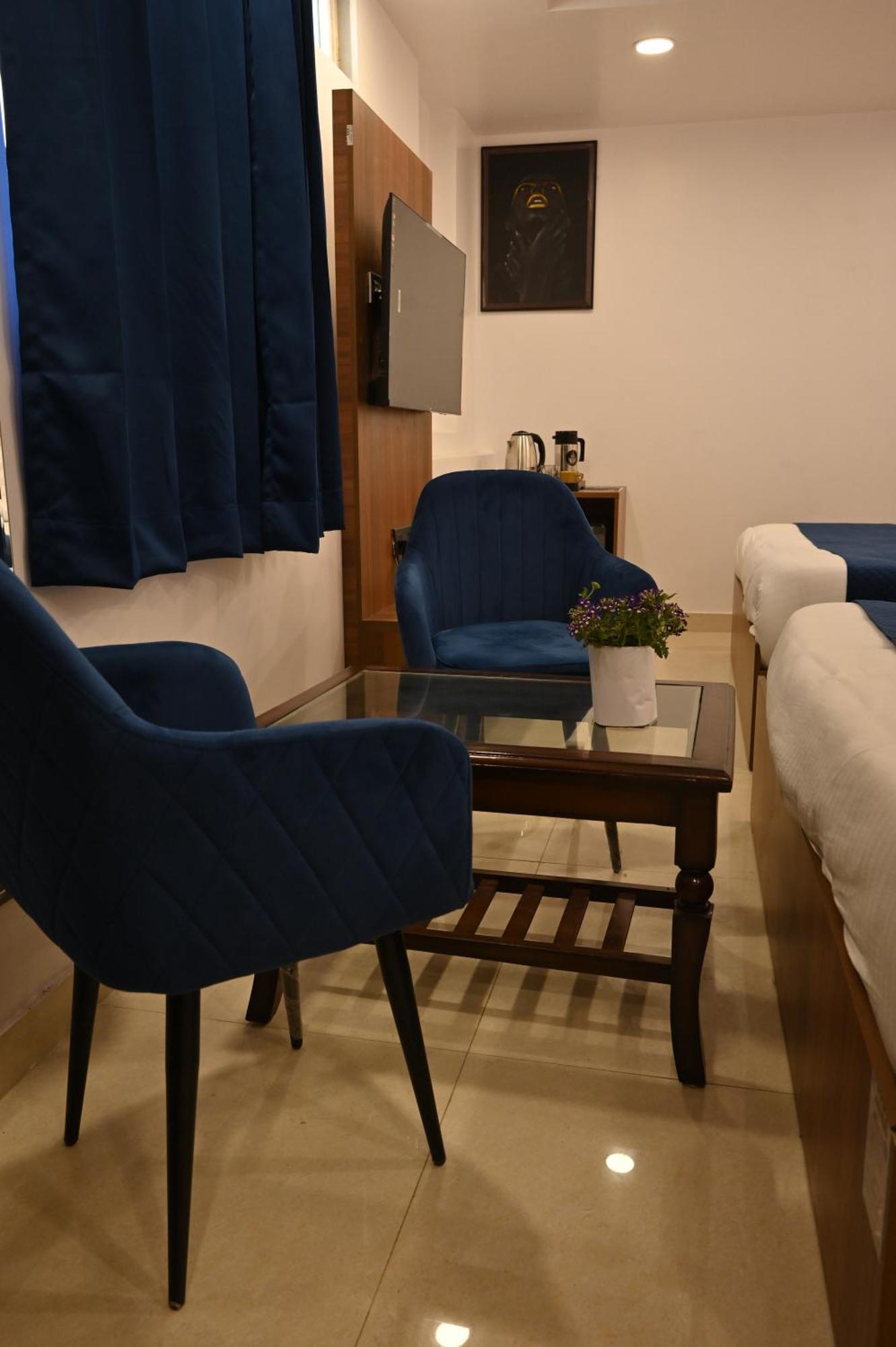 Hotel Down Town Paschim Vihar Delhi  Eksteriør billede